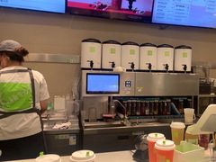 -奈雪的茶(花城汇中区PRO店)