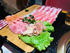 -烤路里·韩国品质自助烤肉(石路天虹4号店)
