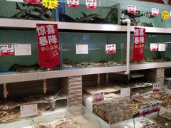 零售区-万龙洲海鲜(大兴绿地缤纷城店)