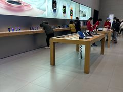 -Apple零售店(华贸购物中心店)