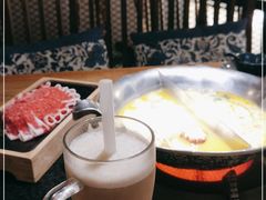 -湊湊火锅·茶憩(上海合生汇店)