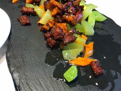 -湖庭壹品鸭王·传统北京烤鸭·别墅私房菜·庭院宵夜(江宁店)