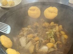 -粘豆包柴火铁锅炖