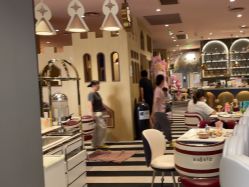 -奈尔宝·儿童乐园·亲子餐厅(前滩店)