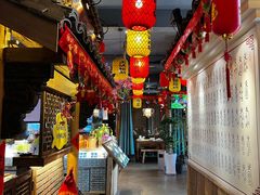 -头上红煨盐鸡·非遗院子餐厅