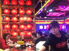 -多嘴超级肉蟹煲(杉杉国潮主题店)