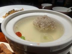 淮扬清炖狮子头-儒宴江南菜·新淮扬菜·烤鸭(总部基地丰体店)