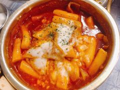 韩式炒年糕-富乐满韩国正宗炸鸡韩国料理(虹泉路店)