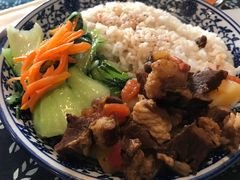 -蜗牛小馆醉乡民谣云南菜(惠新西里店)