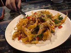 凉拌芭蕉花-蜗牛小馆醉乡民谣云南菜(惠新西里店)