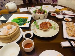-广州中心皇冠假日酒店·百粤楼
