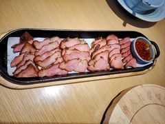 -蜜桃餐厅·伴山(海岸城店)