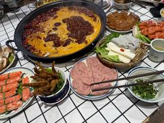 -六婶老火锅(交通大学直营店)