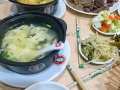 -闫家驴肉老店(华电一校店)
