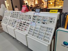 -诺柯视眼镜-蔡司依视路官方工厂店(白银路店)