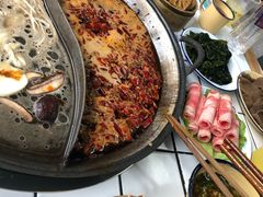 -瓜西西重庆火锅(花溪店)