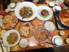 -老滇山寨•云南特色菜•地方菜•民族风情歌舞表演(金碧店)