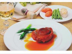 -北京拉斐特城堡酒店