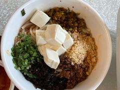 鸡枞豆花米线-云腾食府·云南菜