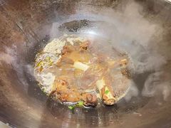 -茸梅路右拐龙虾-农家菜(松江店)