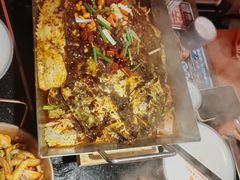 -鸣记脆皮烤鱼·海鲜烤鱼(亿合城店)