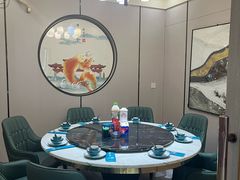 -湖南人家湘菜馆(南京路店)