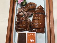 -牛头鱼庄·地道广西菜(鲁班店)