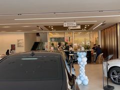 -北京宝诚宝马4S店