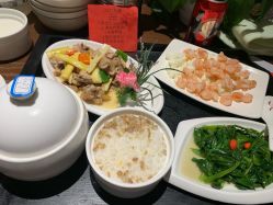 -阁涞玛尊月月子会所(温江店)