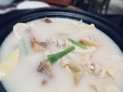 春茶腌笃鲜-宁波柏悦酒店·钱湖渔港