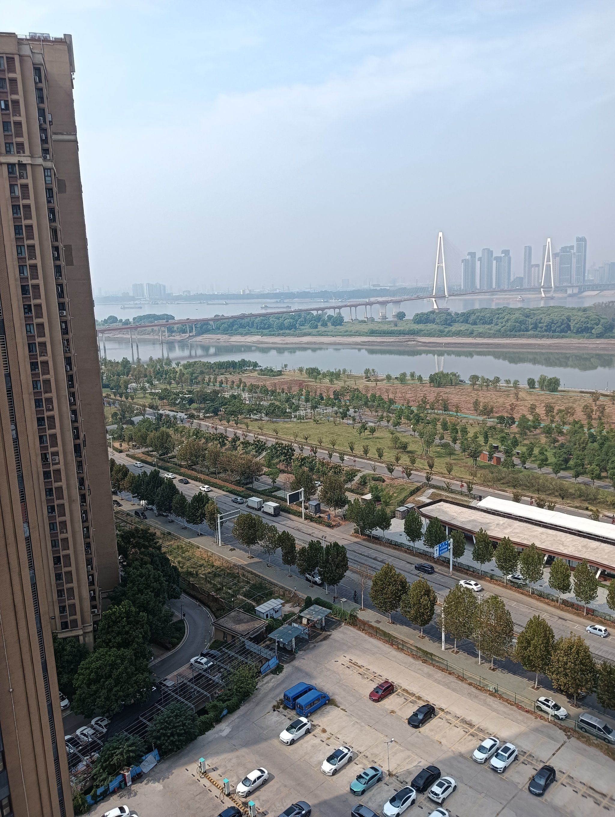 白沙洲江滩风景独好