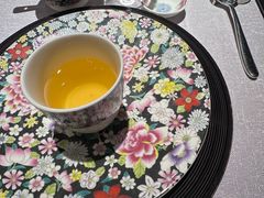 -君来湖滨饭店·玫瑰园