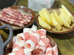 -黄潇洒老火锅(九眼桥宏济巷店)
