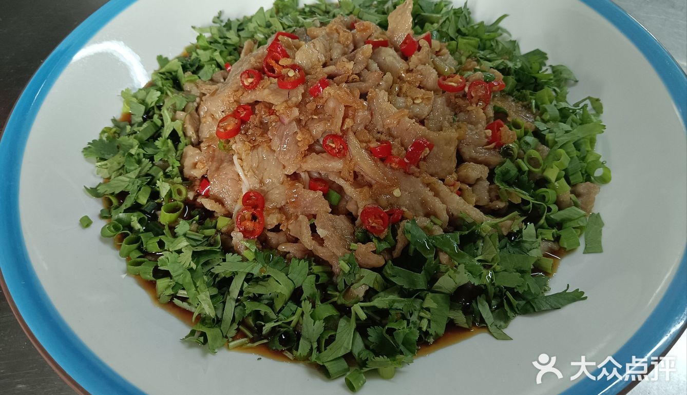 来绿苑,尝一口风干鸡,邂逅舌尖与环境的双重美好️