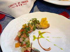 -弦月窗LUNETTE BY AMANDA(复兴路店)