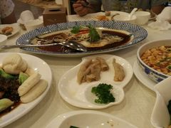 -顺峰海鲜酒楼(省府店)