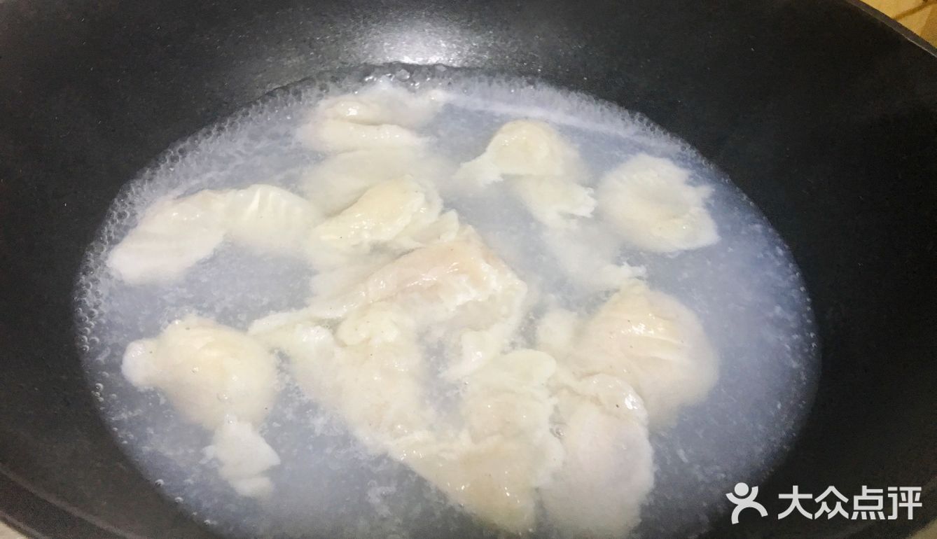 营养价值高，肉质细腻，骨刺少，热量低