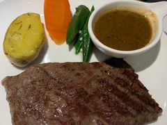-斗牛士牛排餐厅(嘉里汇店)