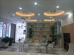 -蕾特恩专业祛痘旗舰店