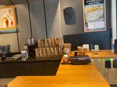 -星巴克(深圳北站B5检票口)