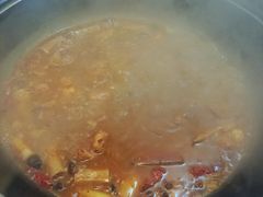 -三里屯土灶炖公鸡地锅鸡(江东店)