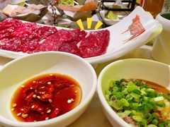 -左庭右院鲜牛肉火锅(浦江欢乐颂店)