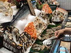 -亚马逊环球美食百汇(新城吾悦广场店)