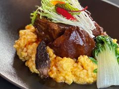 慢炖猪颈肉-哈蒙德餐厅