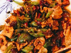 农家小炒肉-东北农家小院(定西路店)