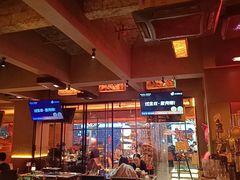 -何师烧烤Pro ·江湖川菜·小龙虾·精酿(太古里旗舰店)