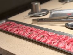 -蚂蚁洞·烤肉大营地(上海静安大悦城店)
