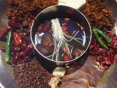 -贤合庄卤味火锅(时代广场店)