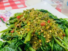 剁椒藤菜-洪霞餐馆