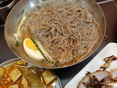 -许哥东北烧烤·铁丳烤串·宫后夹肉(繁花中心店)